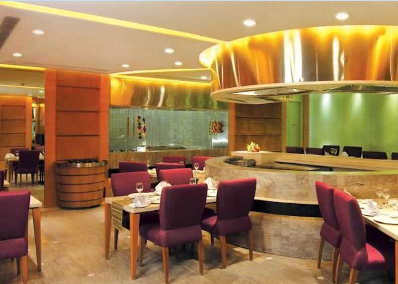 Taj Chandigarh Exterior photo The restaurant