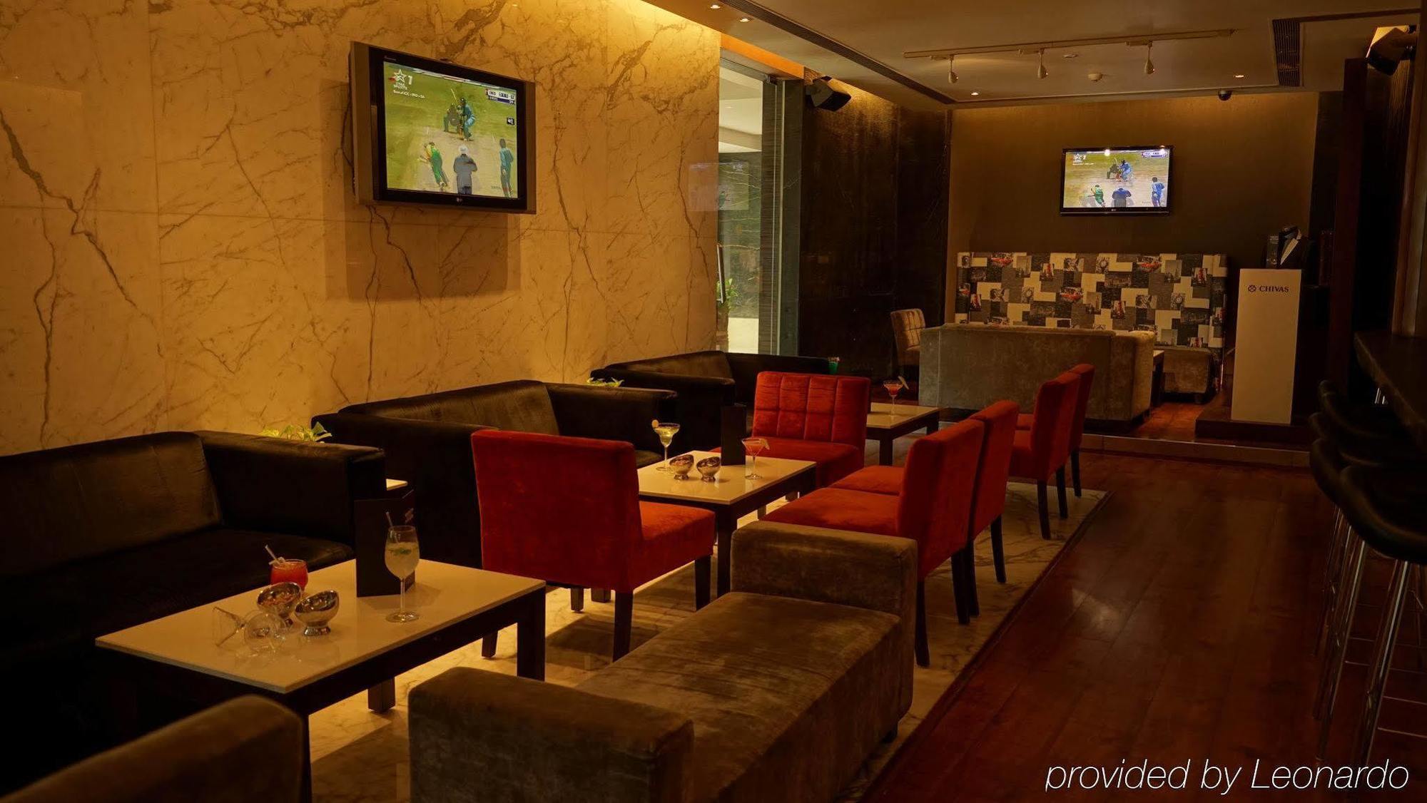 Taj Chandigarh Exterior photo The lounge at the airport